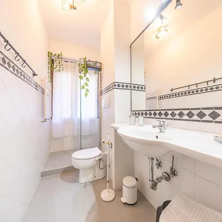 Eur Boutique - Intero Apartment